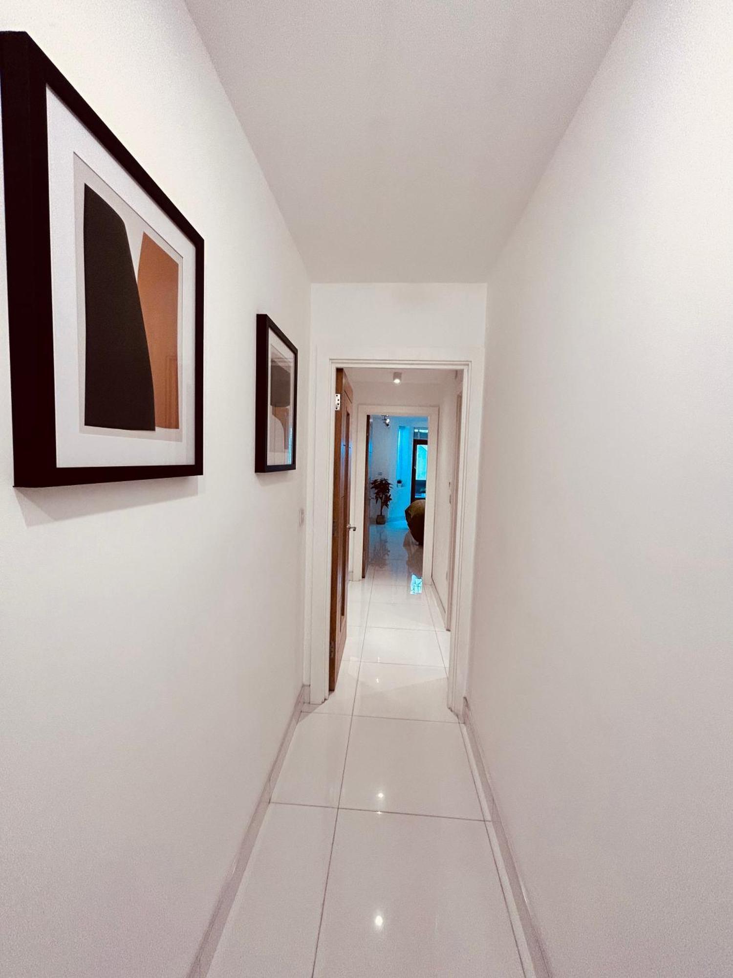 Stunning Spacious B.Apt. Slps.4 ลอนดอน ภายนอก รูปภาพ