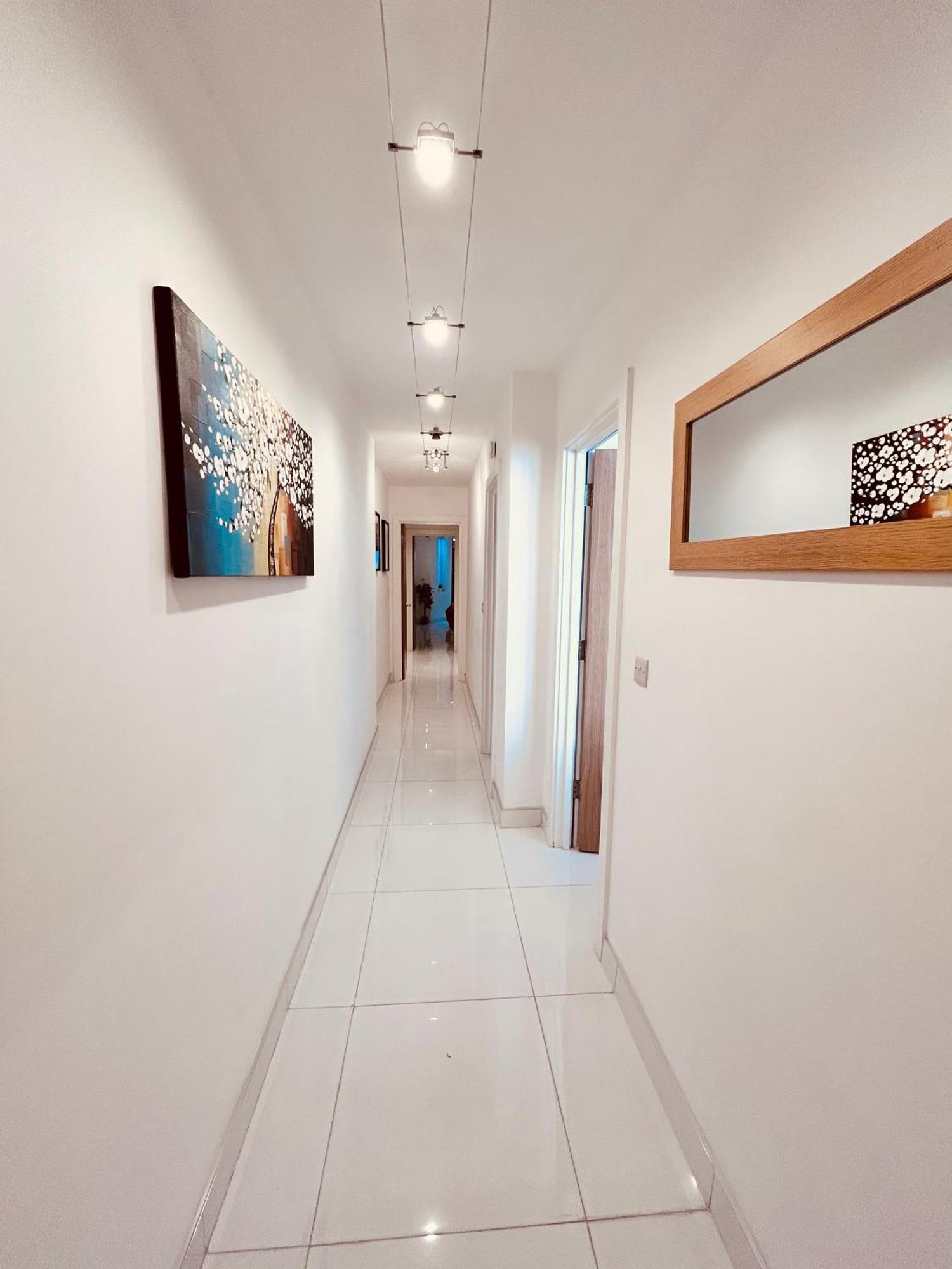 Stunning Spacious B.Apt. Slps.4 ลอนดอน ภายนอก รูปภาพ
