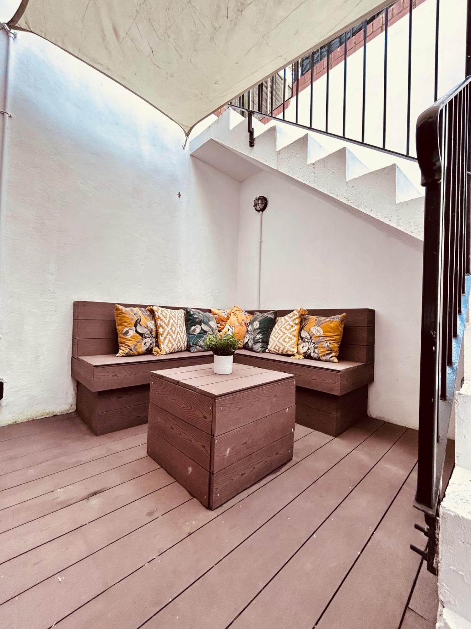 Stunning Spacious B.Apt. Slps.4 ลอนดอน ภายนอก รูปภาพ