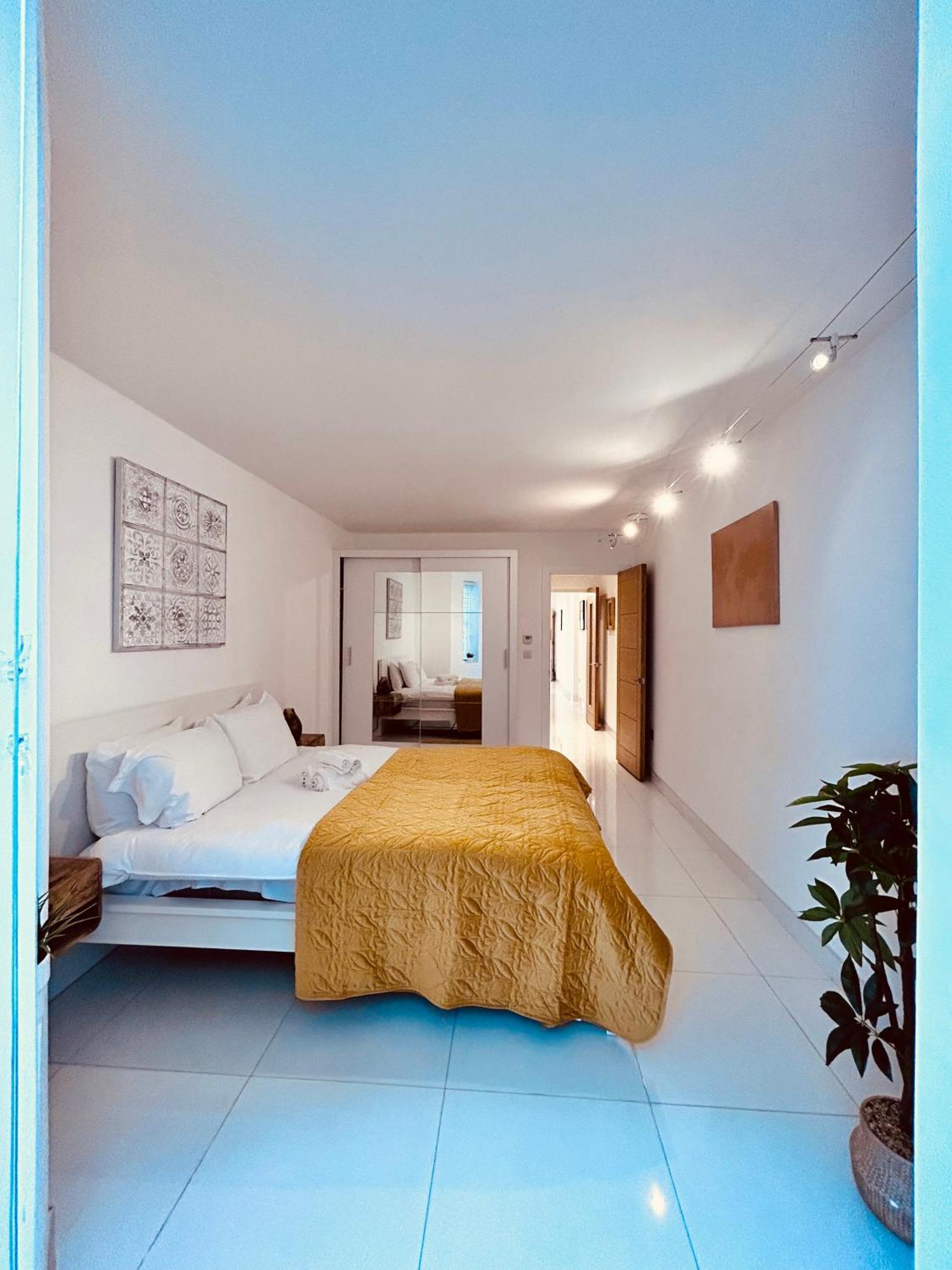 Stunning Spacious B.Apt. Slps.4 ลอนดอน ภายนอก รูปภาพ