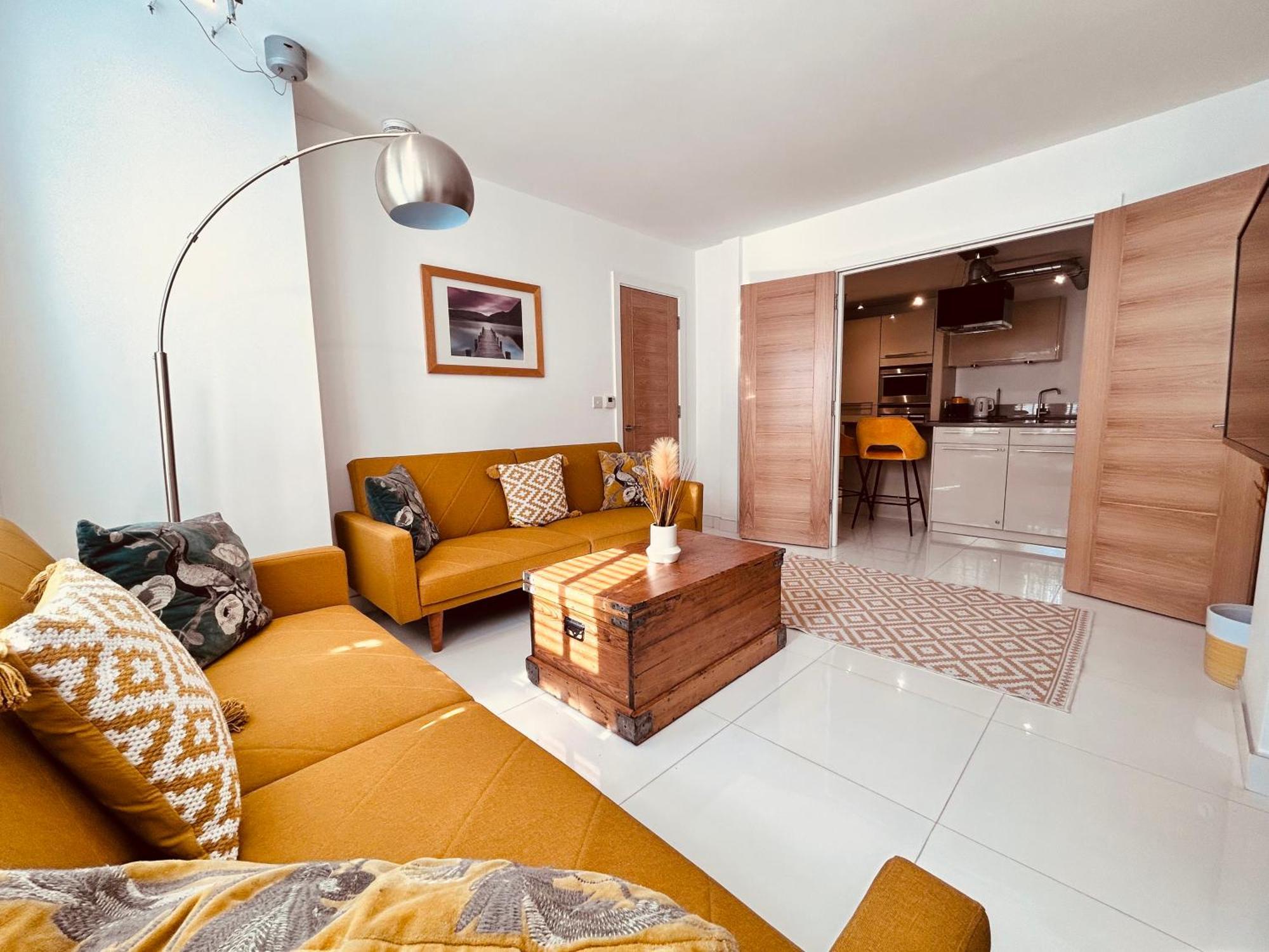 Stunning Spacious B.Apt. Slps.4 ลอนดอน ภายนอก รูปภาพ